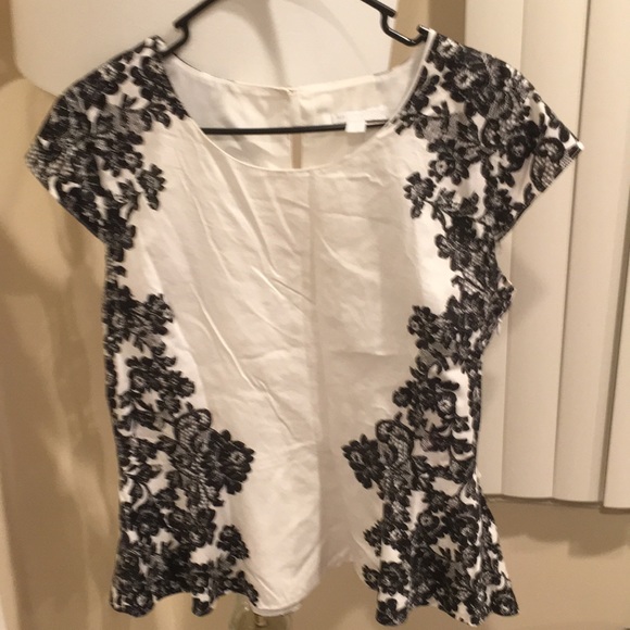 New York & Company Tops - New York & Company cap sleeves top